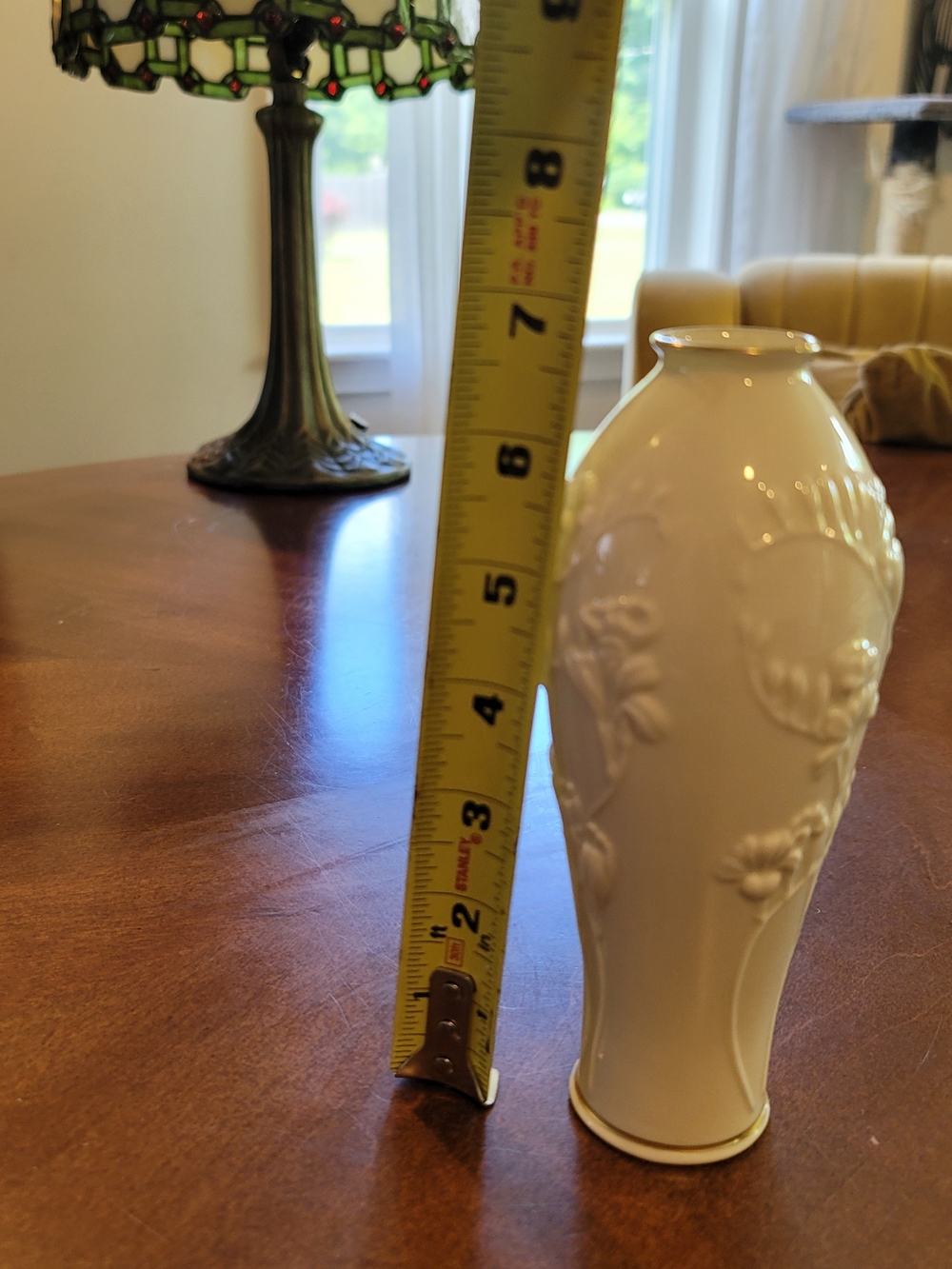 LENNOX Masterpiece Collection Porcelain Bud Vase Cream Floral 7 Inches - Picture 7 of 7